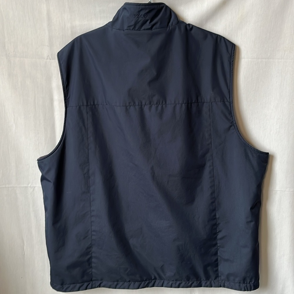 IZOD  Reversible Vest - Picture 9 of 11